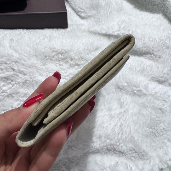 Gucci Beige Wallet - Picture 3 of 11